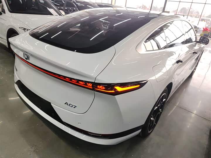 Changan Qiyuan (Nevo) A07 2025 2025款 蓝鲸增程版 230尊贵型