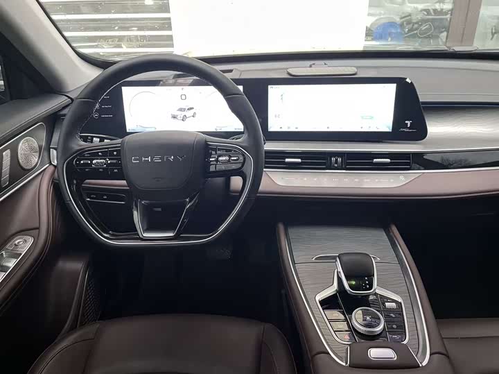 Chery Tiggo 8 Pro 2024 2024款 冠军版 390T 两驱巅峰版 5座