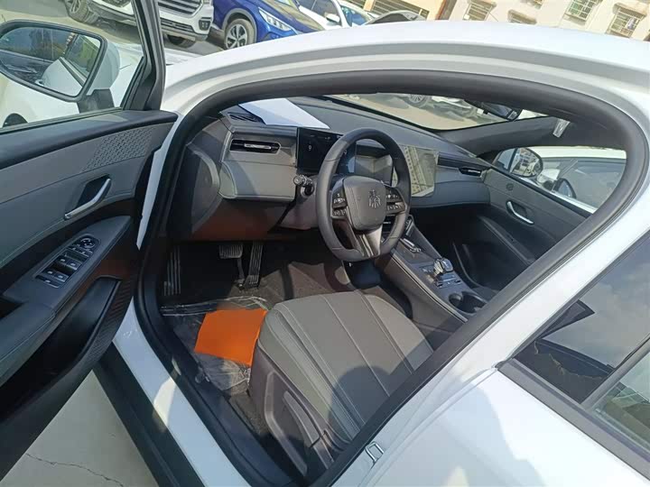 BYD Qin Plus 2025 2025款 DM-i 智驾版 55KM领先型