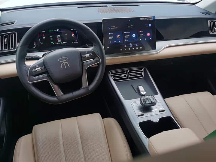 BYD Song Pro Hybrid 2025 2025款 第二代 DM-i 75KM超越型