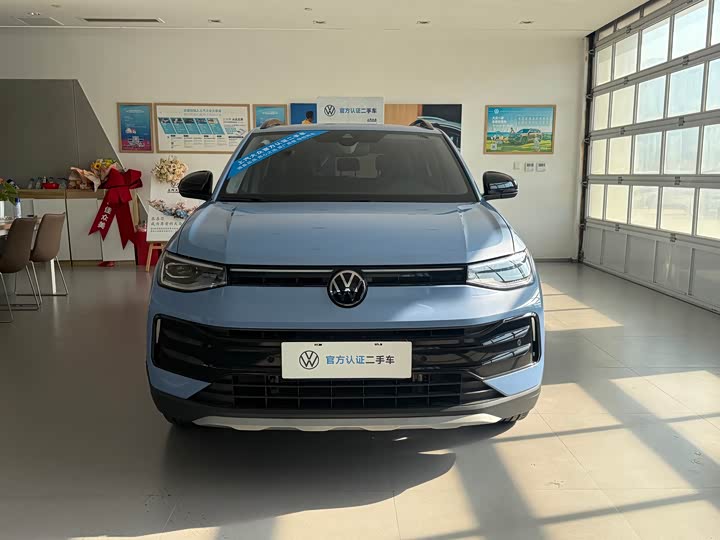 Volkswagen Tharu 2025 2025款 新锐 300TSI 锐享版