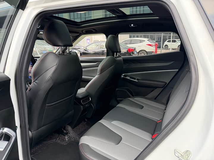 Geely Atlas 2023 2023款 博越COOL 1.5TD 智联型