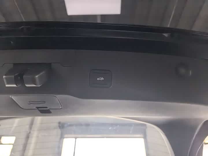 Changan UNI-V 2025 2025款 第三代 2.0T 劲擎型