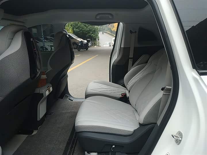 BAIC Arcfox Kaola 2023 2023款 家庭版