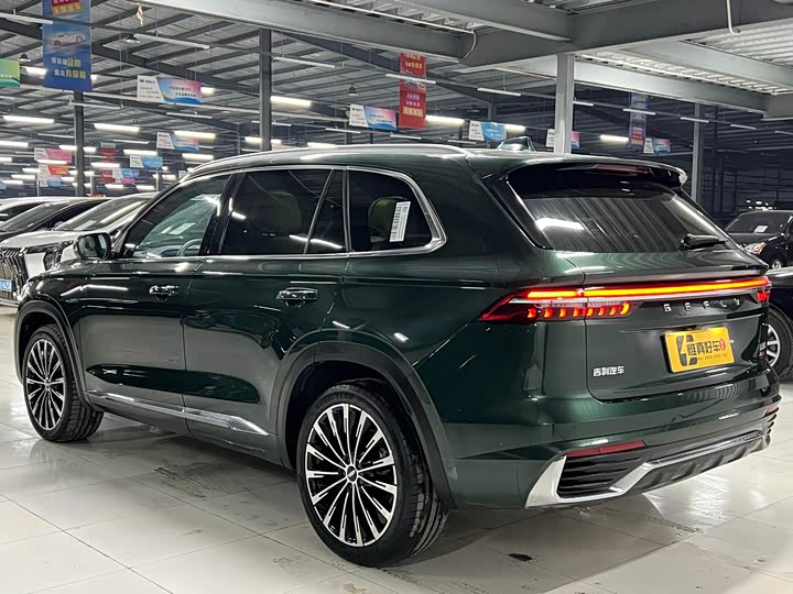 Geely Monjaro 2025 2025款 东方曜 2.0TD 自动四驱望月版