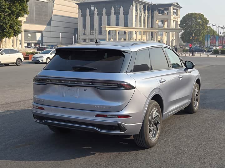 Lincoln Corsair 2024 2024款 1.5T 两驱尊享混动版