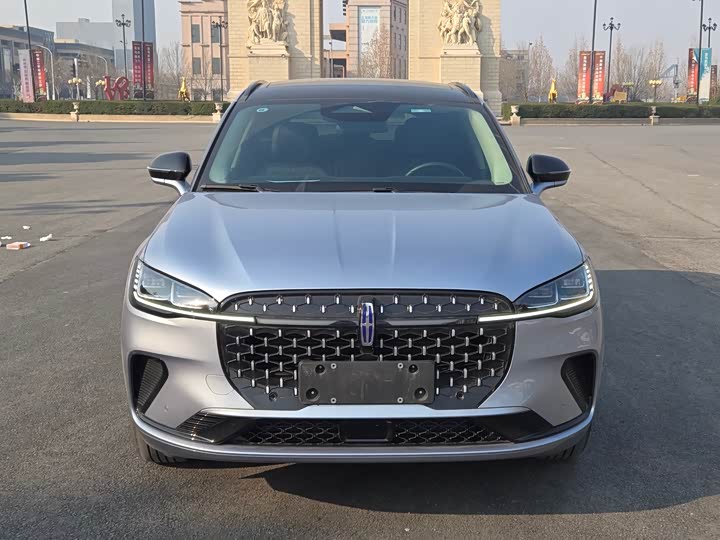 Lincoln Corsair 2024 2024款 1.5T 两驱尊享混动版