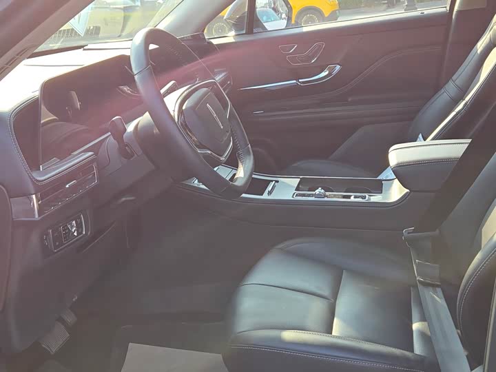 Lincoln Corsair 2024 2024款 1.5T 两驱尊享混动版