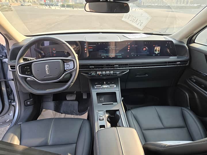 Lincoln Corsair 2024 2024款 1.5T 两驱尊享混动版