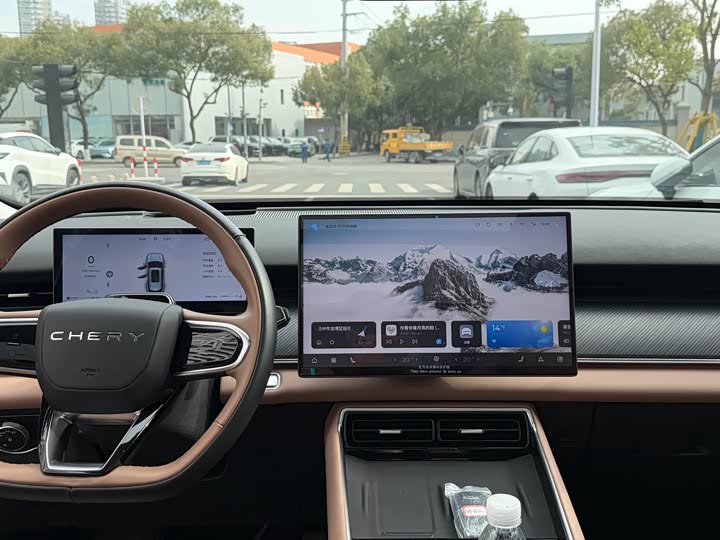 Chery Tiggo 8L 2024 2024款 2.0T 两驱尊贵版 5座