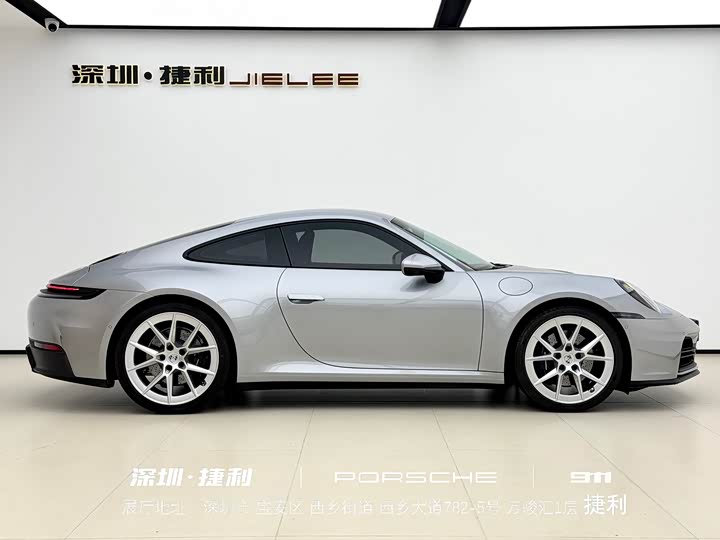 Porsche 911 2025 2025款 Carrera 3.0T