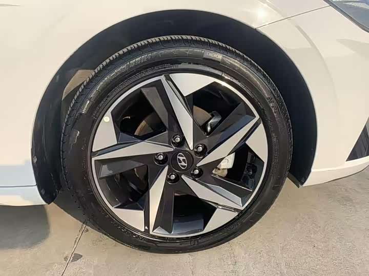 Hyundai Elantra N line 2023 2023款 1.5L CVT GLX精英版