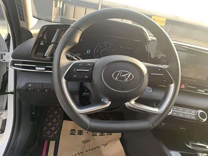 Hyundai Elantra N line 2023 2023款 1.5L CVT GLX精英版