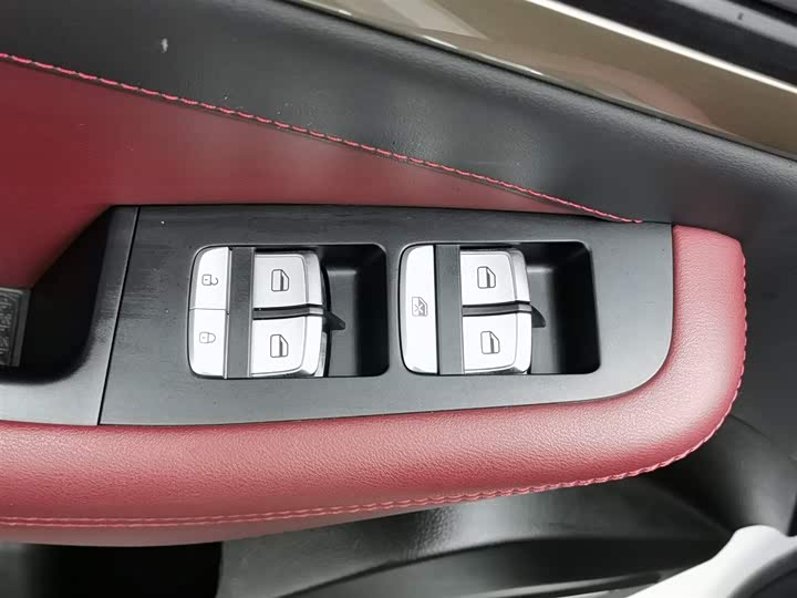 Jetour X70 2023 2023款 1.5T DCT超越PRO版 5座