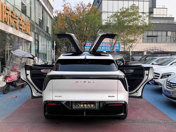 HiPhi Y 2023 2023款 560km 先锋版