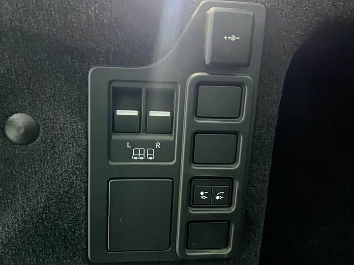 Land Rover Discovery 2024 2024款 360PS S