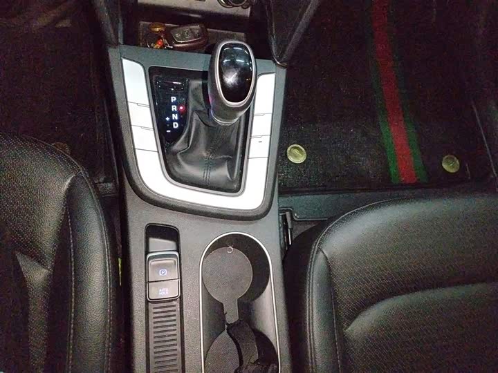 Hyundai Elantra 2020 2020款 1.5L CVT智炫·精英型