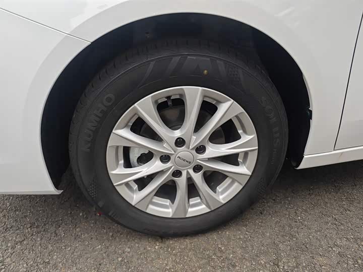 Roewe i5 2026 2026款 1.5L CVT豪华版