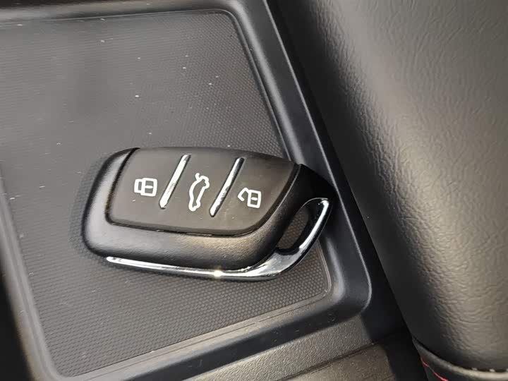 Roewe i5 2026 2026款 1.5L CVT豪华版