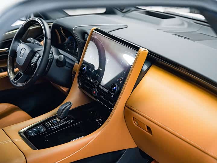 Toyota Vellfire 2024 2024款 皇冠 双擎 2.5L 至尊版