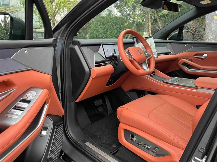 BYD Tang L 2025 2025款 EV 600KM四驱激光雷达旗舰型