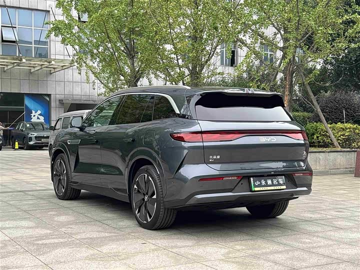 BYD Tang L 2025 2025款 EV 600KM四驱激光雷达旗舰型