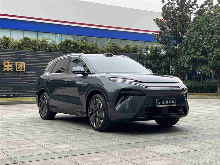 BYD Tang L 2025 2025款 EV 600KM四驱激光雷达旗舰型