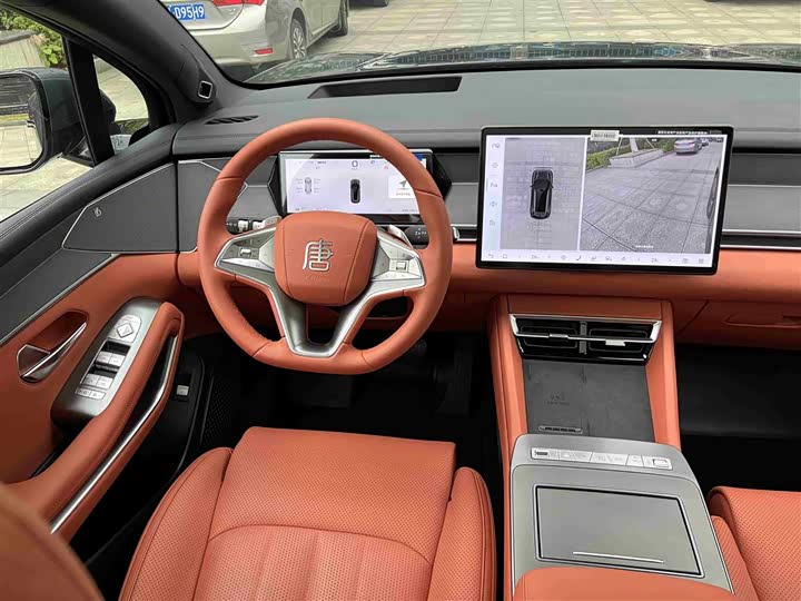 BYD Tang L 2025 2025款 EV 600KM四驱激光雷达旗舰型