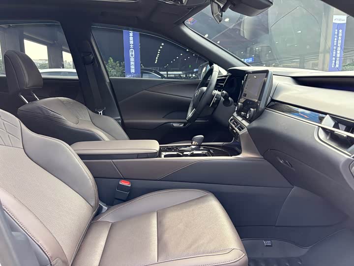 Lexus RX 2025 2025款 350h 四驱醇享版