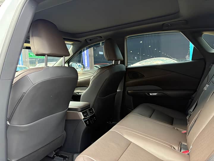 Lexus RX 2025 2025款 350h 四驱醇享版