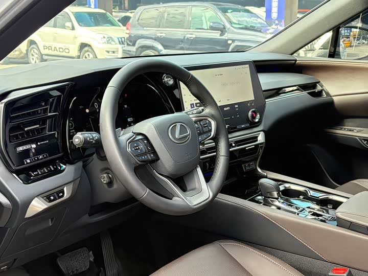 Lexus RX 2025 2025款 350h 四驱醇享版