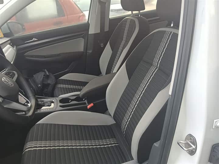 Volkswagen Bora 2024 2024款 200TSI DSG畅行版