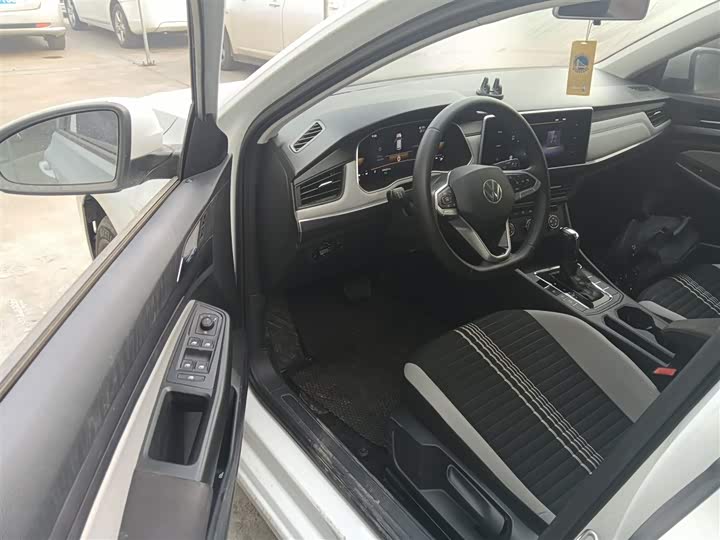 Volkswagen Bora 2024 2024款 200TSI DSG畅行版