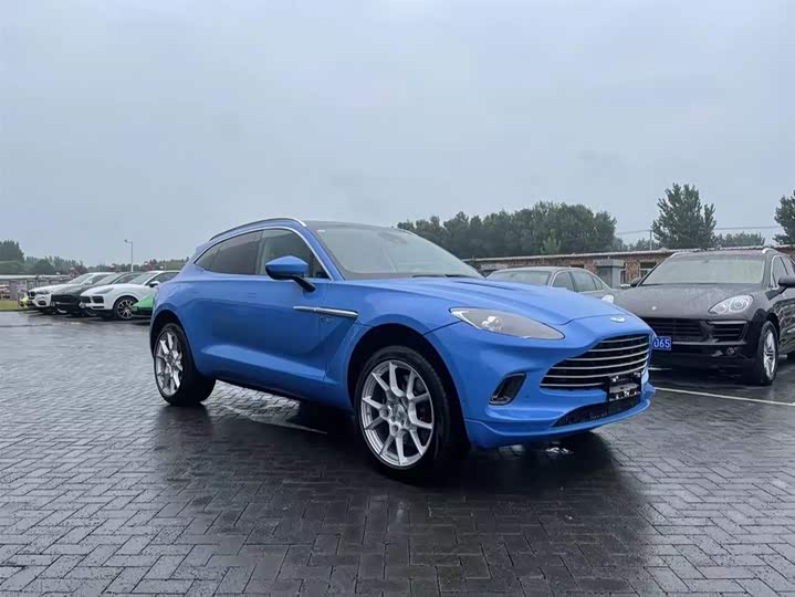 Aston Martin DBX 2022 2022款 4.0T V8