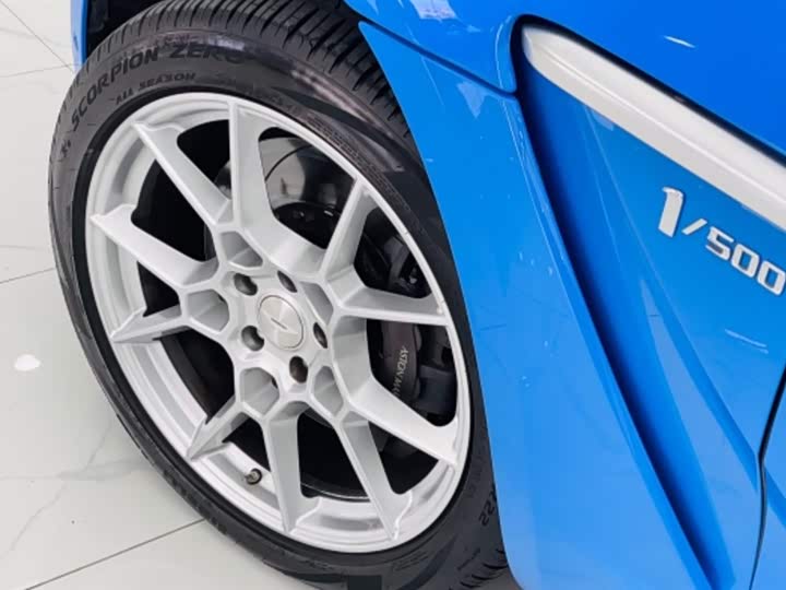 Aston Martin DBX 2022 2022款 4.0T V8