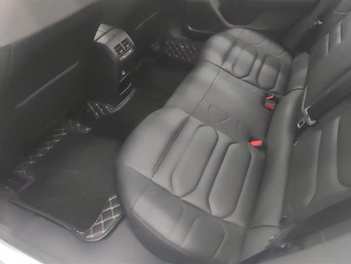 Citroen C5 X 2023 2023款 1.6T 享不凡