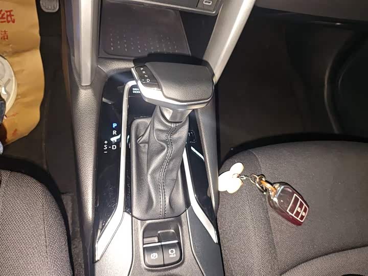 Toyota Frontlander 2024 2024款 2.0L 智能电混双擎 领先版