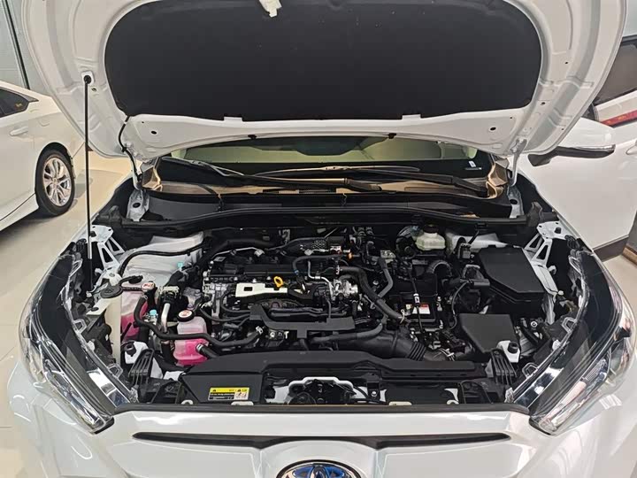 Toyota Frontlander 2024 2024款 2.0L 智能电混双擎 领先版