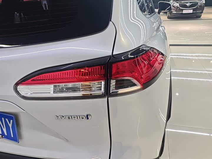 Toyota Frontlander 2024 2024款 2.0L 智能电混双擎 领先版