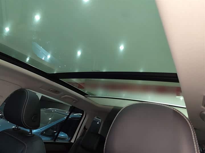 Volkswagen Touran L 2021 2021款 途安L 280TSI DSG舒适版 7座