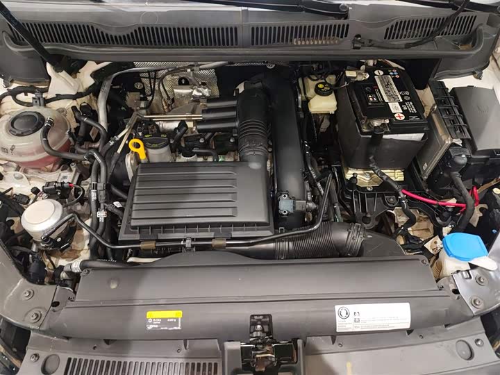 Volkswagen Touran L 2021 2021款 途安L 280TSI DSG舒适版 7座