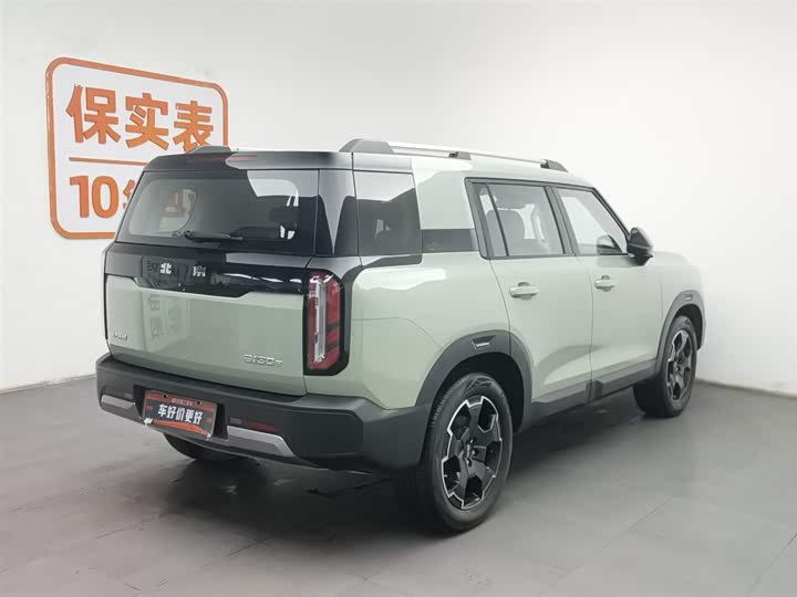 BAIC Beijing BJ30 2024 2024款 1.5T 魔核电驱进阶版