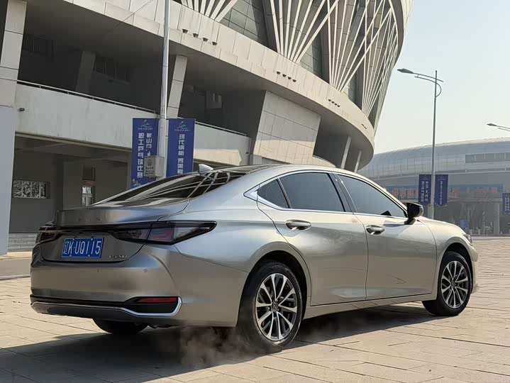 Lexus ES 2025 2025款 200 臻享版