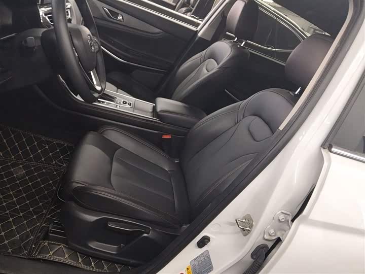 Changan CS75 2023 2023款 畅享版 1.5T DCT豪华版