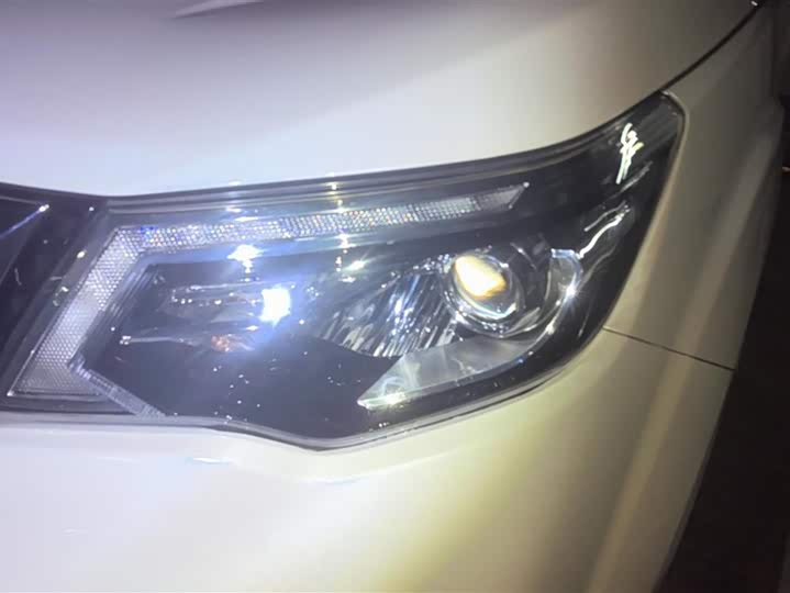 Nissan Terra 2020 2020款 2.5L XV 4WD 自动四驱旗舰版