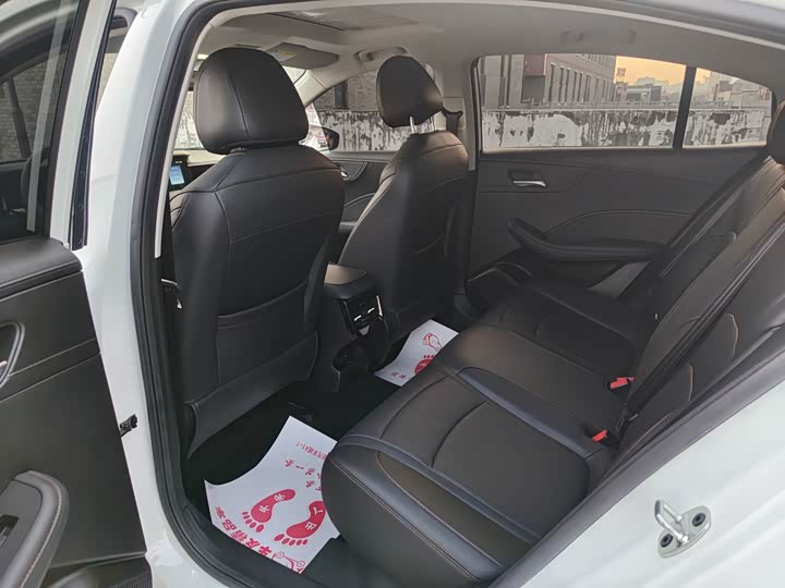 Roewe i5 2023 2023款 1.5L 手动舒享版