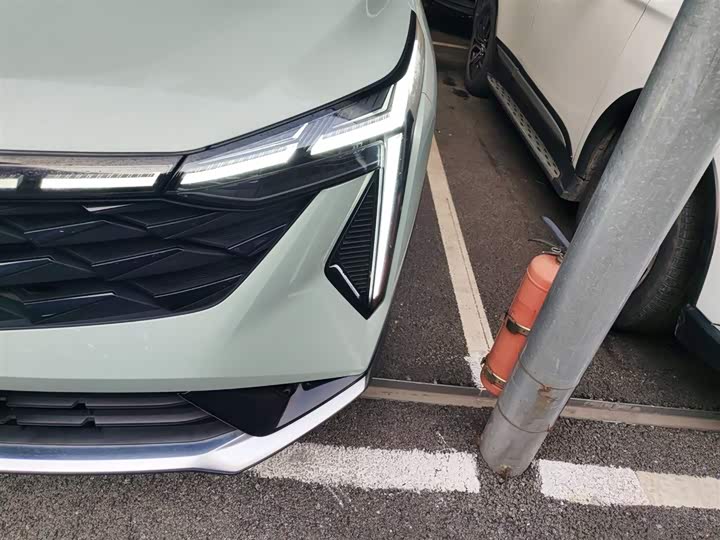 Geely Atlas 2023 2023款 博越COOL 1.5TD 智尊型