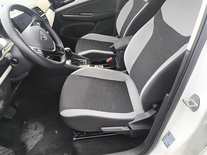 Jetta VS7 2023 2023款 280TSI 自动进取版