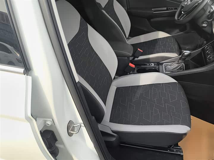 Jetta VS7 2023 2023款 280TSI 自动进取版