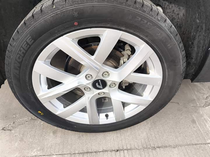 Jetta VS7 2023 2023款 280TSI 自动进取版